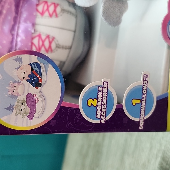 Squishmallows Squishville on Ice Plush Play Set - Picture 5 of 6